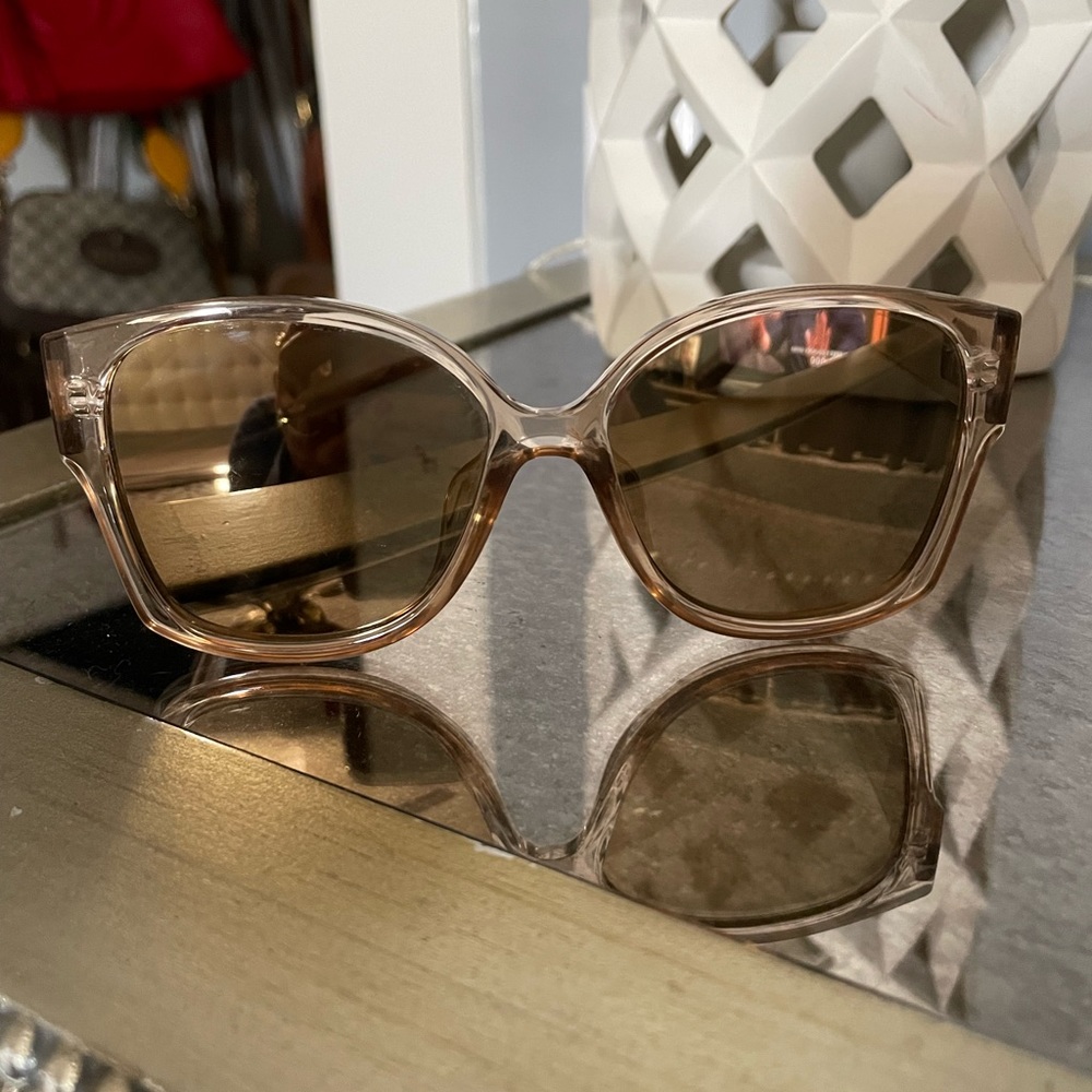Brand new - never worn - LE SPECS “Athena” Sunglasses